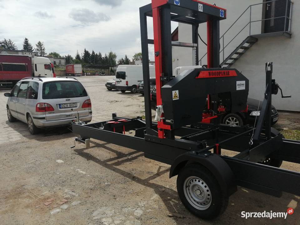 Trak tasmowy mobilny silnik 75kw z wyświetlaczem Złoty Stok