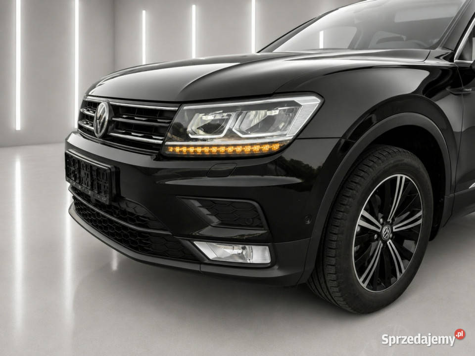Volkswagen Tiguan 20 benzyna 180konikamera SUV