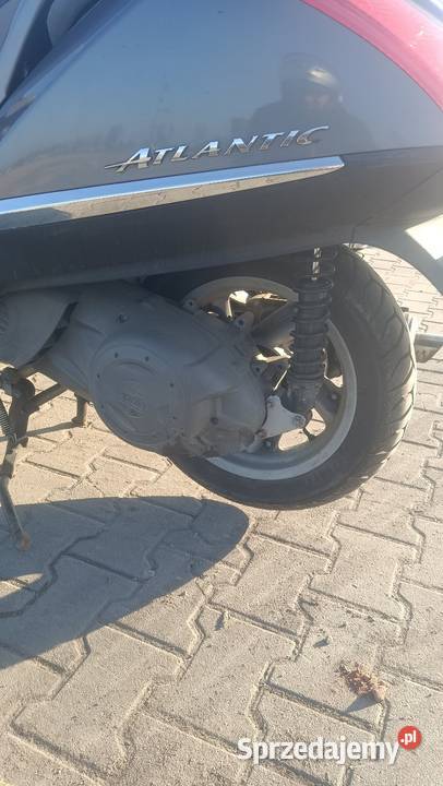 Maxi skuter Aprilia Atlantic 500 Drobin