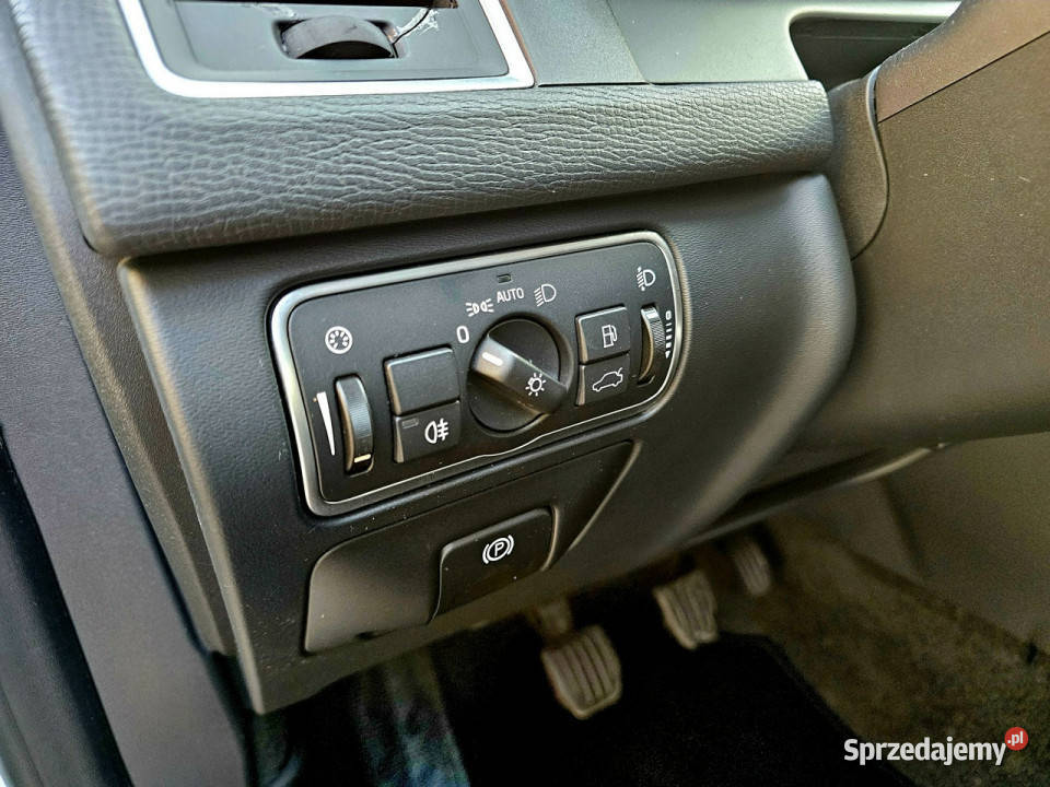 Volvo XC 60 20 D 5 cylindrów Navi Kamera manualna XC 60 Zagnańsk sprzedam