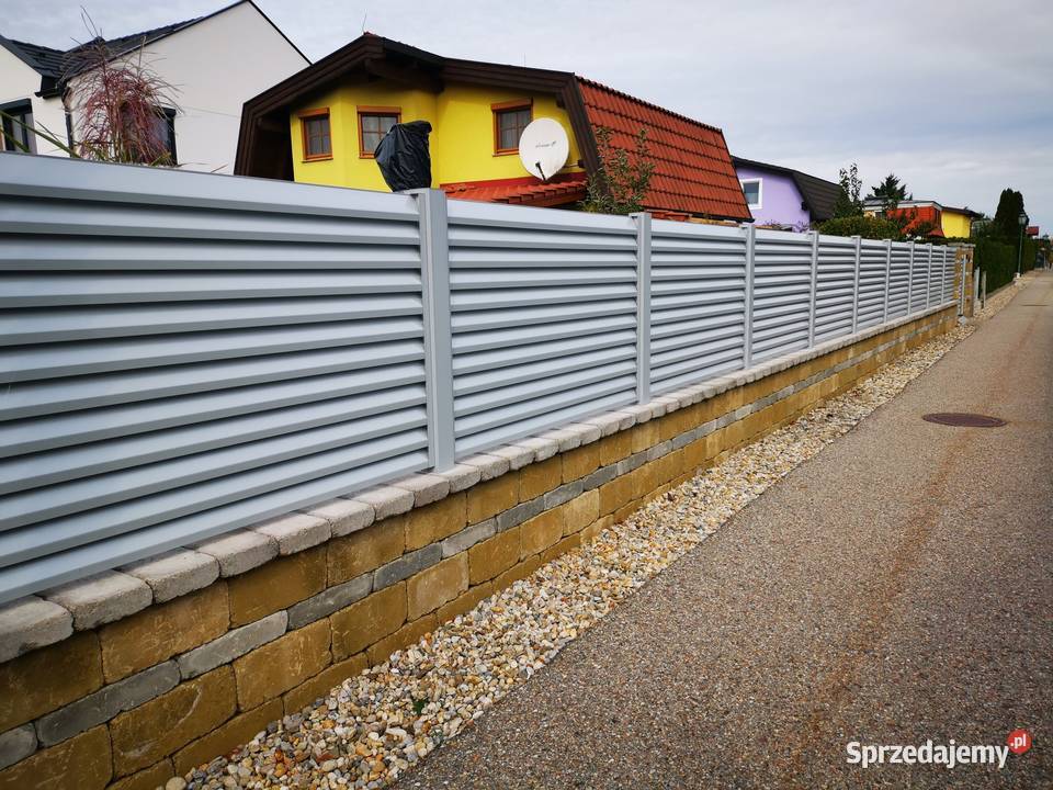 Brama skrzydłowa Legenda