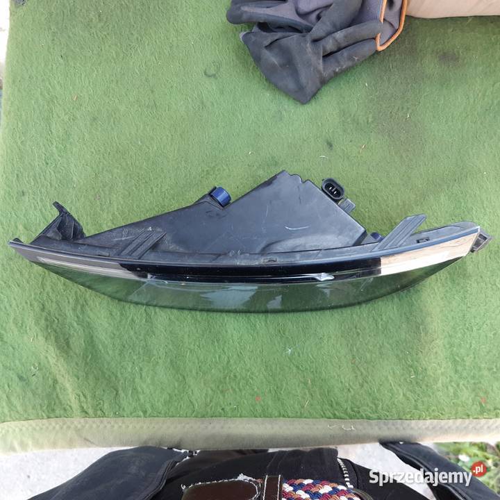 SKODA FABIA III 6V0941700A Halogen prawy Dębno