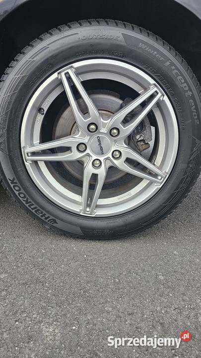 Ford C przebieg 84 Stan Salonowy benzyna Gniezno