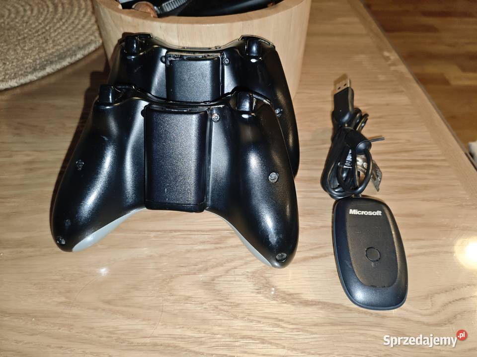 Pady Xbox 360 2 orginalne z transmiterem do Pc Chełm sprzedam