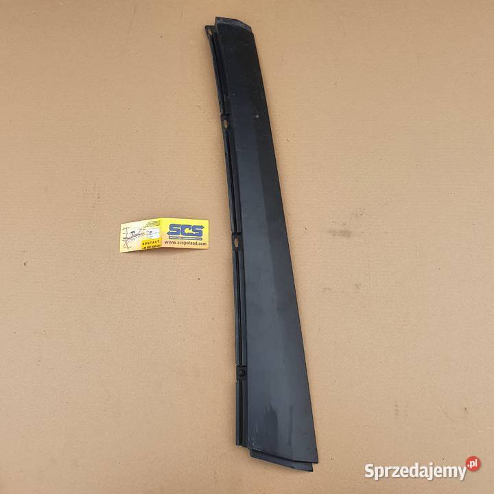 ACTROS MP4 OSŁONA SŁUPEK PRAWY A9606902570 Bieleń