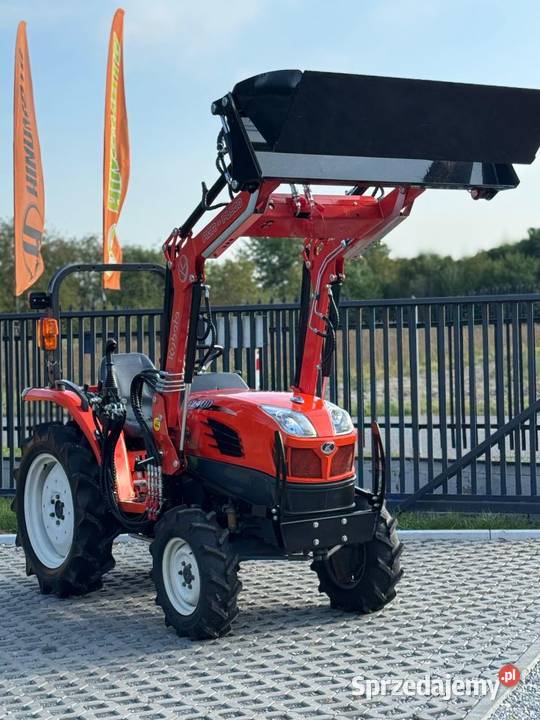 KUBOTA T240d4X4 25hp TUR 4w1 Ciągniki Biskupice