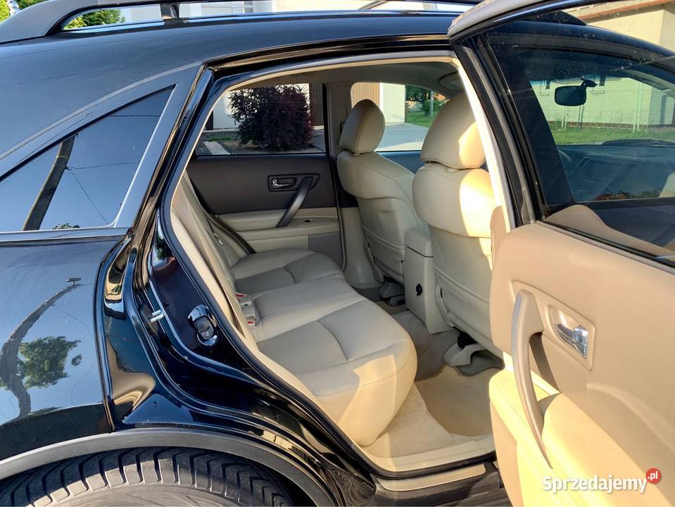Infiniti FX35 35 V6 4x4 mały przebieg czarny Mielec sprzedam