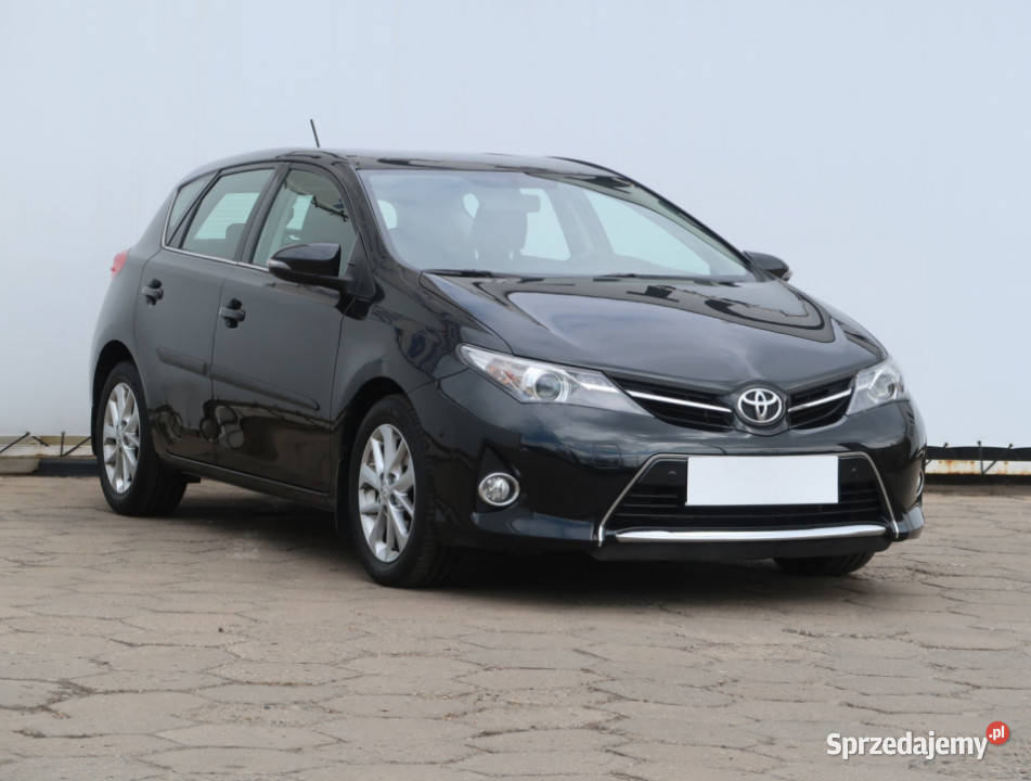Toyota Auris 16 Valvematic Rok produkcji 2014 łódzkie Łódź