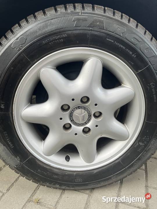Felgi 15 z oponami mercedes w124190 śląskie Racibórz sprzedam