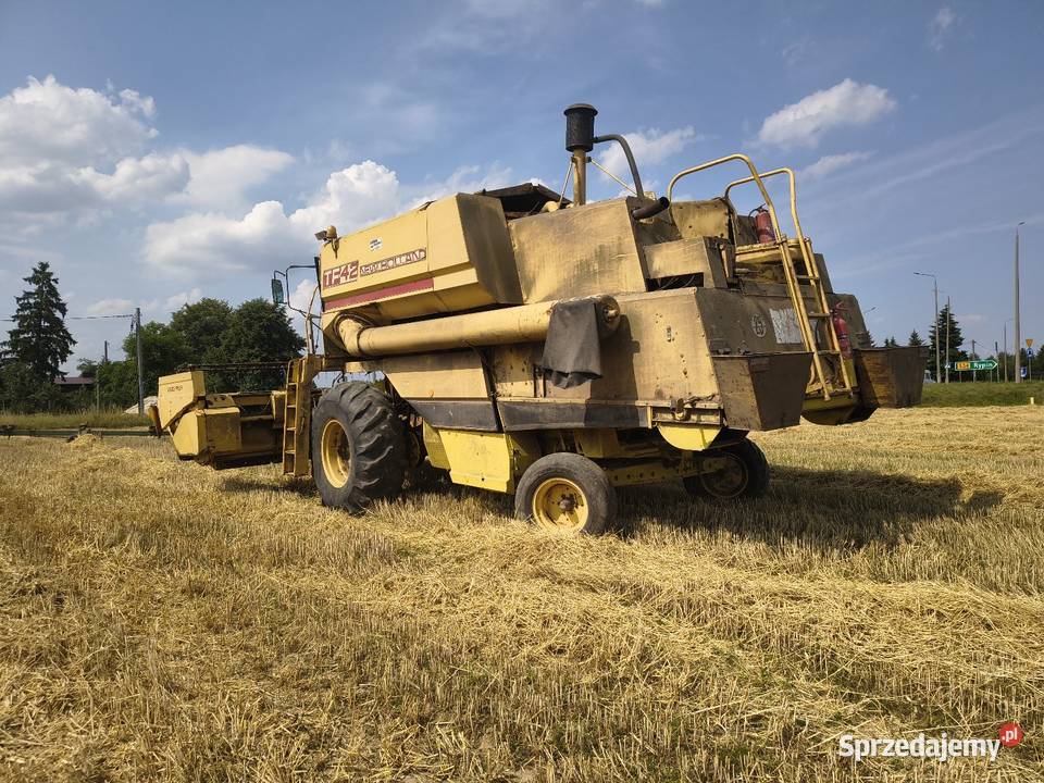 Holland tf 42 plus hedre do kukurydzy Napęd 2x4 Czystochleb sprzedam