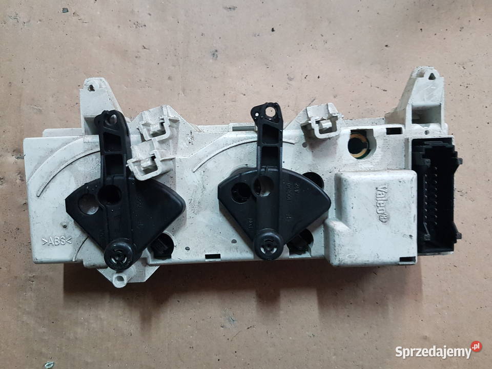 RENAULT SCENIC I MEGANE I PANEL KLIMATYZACJI wielkopolskie Turek