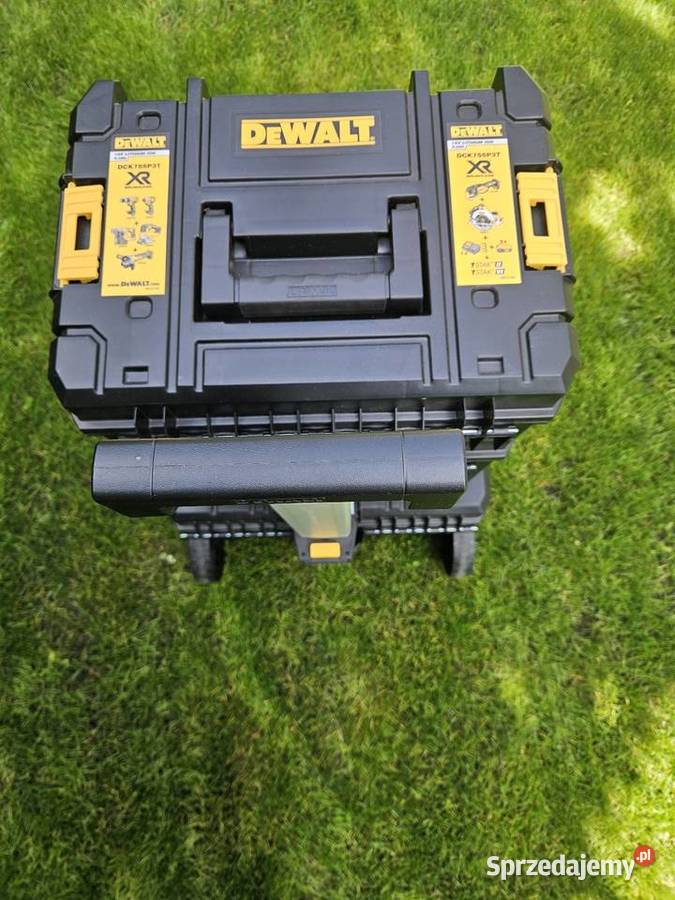 Dewalt zestaw skrzyń transportowych nowe Gąbin