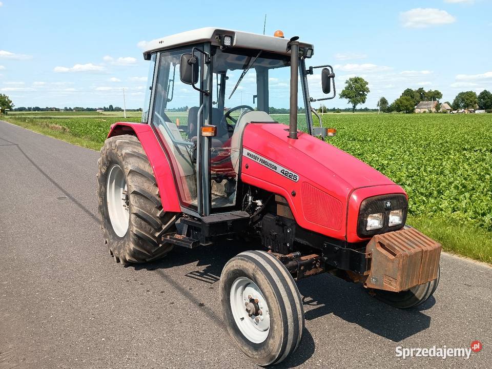 Sprzedam ciągnik Massey Ferguson 4225 Napęd 2x4 Massey Ferguson wielkopolskie Słupca