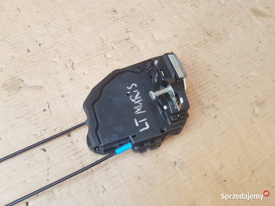 Toyota Auris II E18 zamek zamki drzwi europa 4 Legnica sprzedam