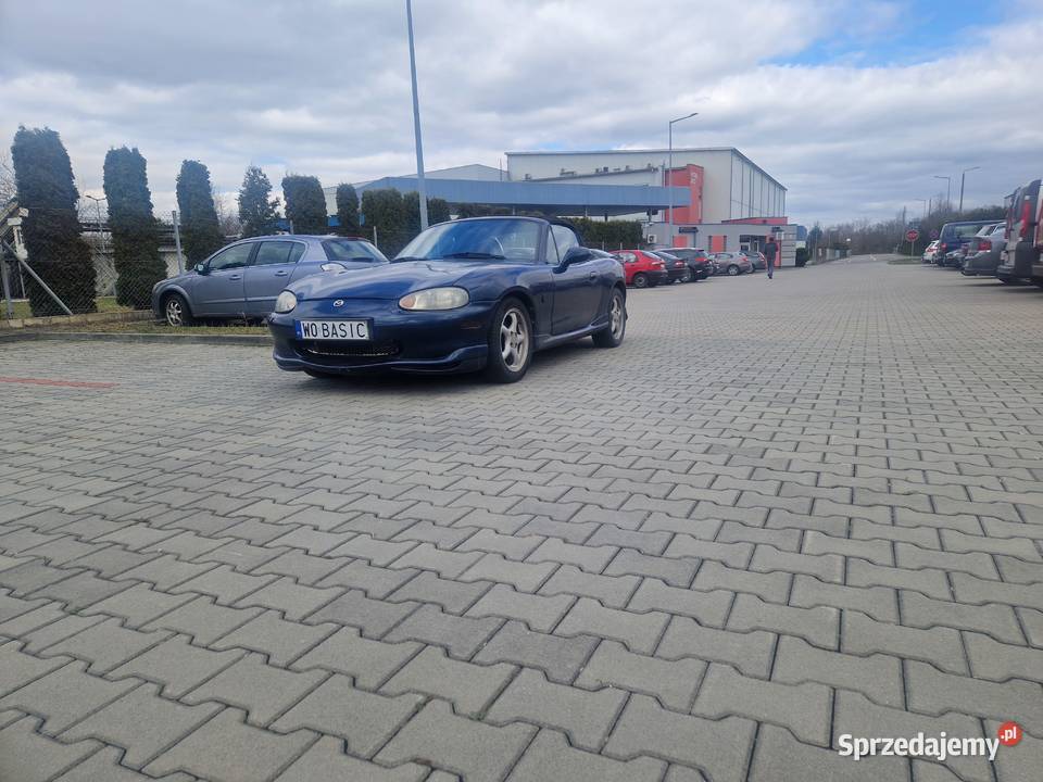 Sprzedam mazdę mx5 18 bezynalpg
