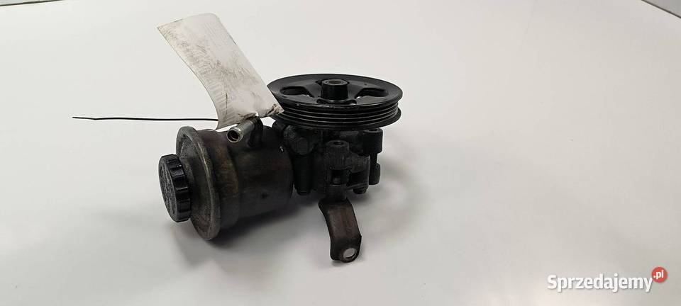POMPA WSPOMAGANIA TOYOTA YARIS I osobowe Lipno