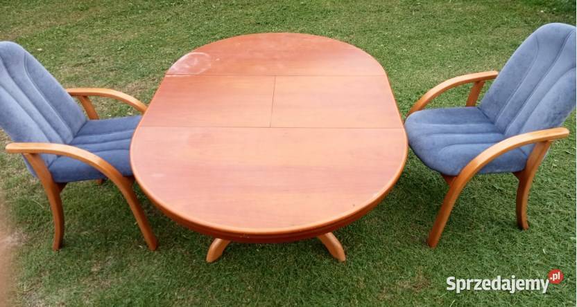 Stół owalno okragły z fotelikami Chocz