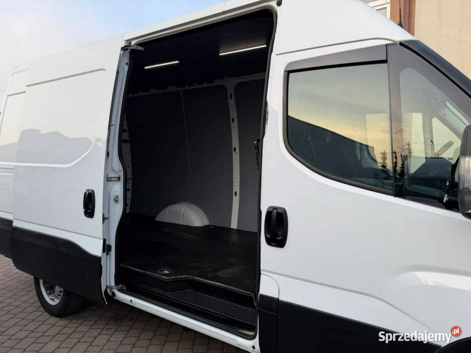 Iveco Daily FV 23 Gwarancja automatyczna Iveco łódzkie Rawa Mazowiecka