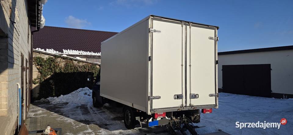Kontener z windą Iveco Daily automatyczna Iveco Płońsk