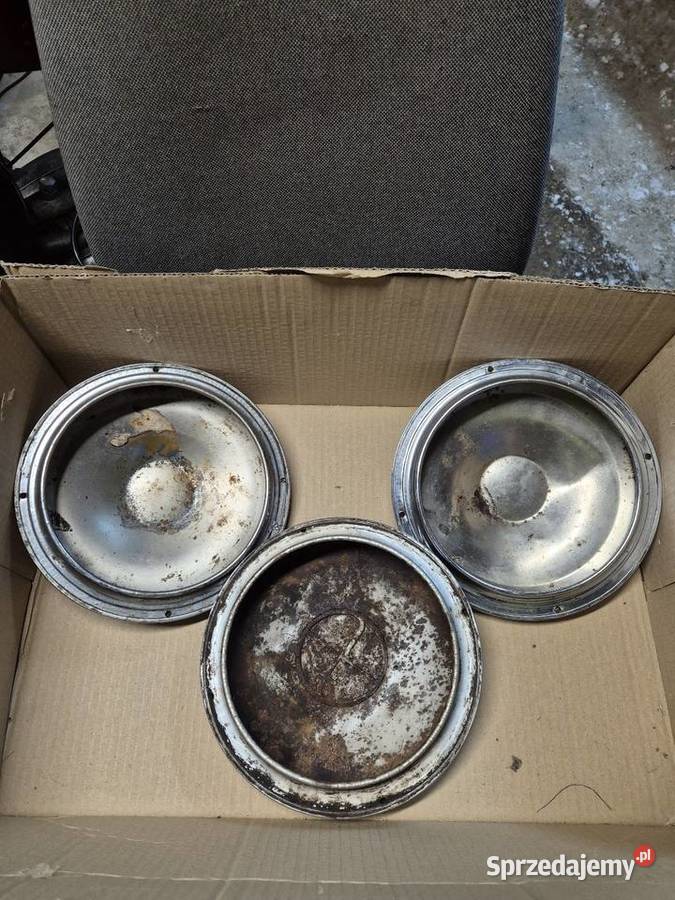 Kołpaki żuk nysa syrena warszawa Pozostałe Różanystok