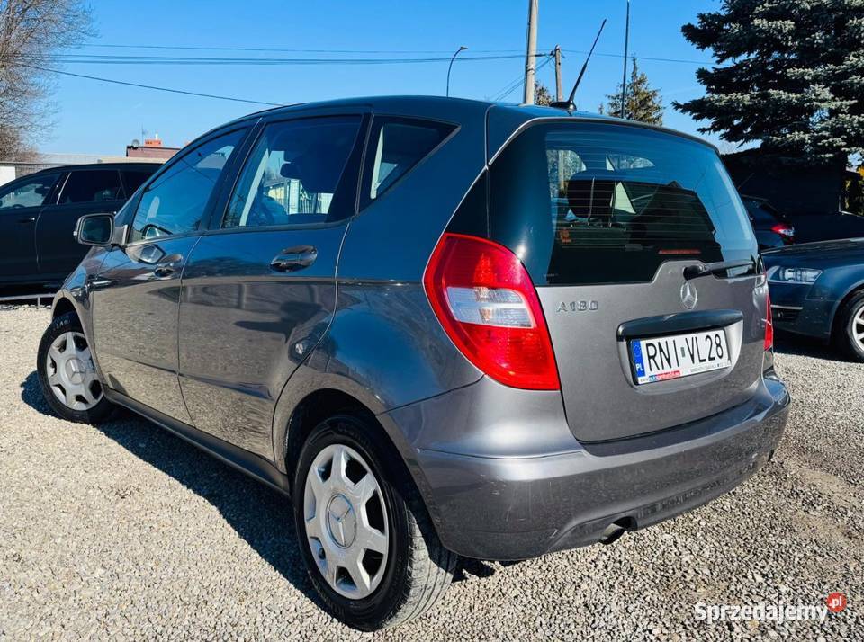 Mercedes Benz A Klasa 180CDI 109 2012r Elegance Nisko