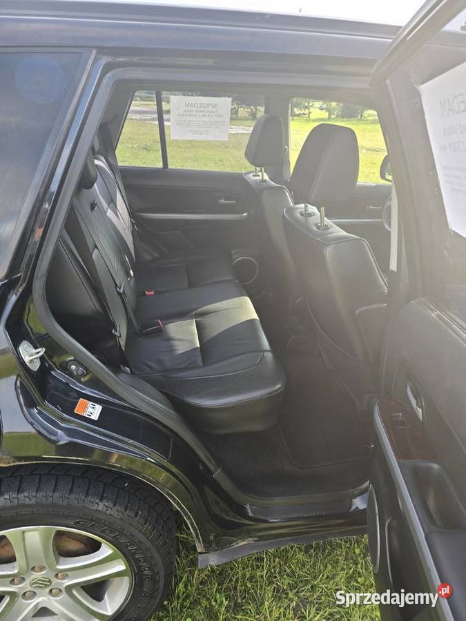 Suzuki Grand Vitara Idealna na grzyby i na ryby Samochody osobowe pomorskie sprzedam