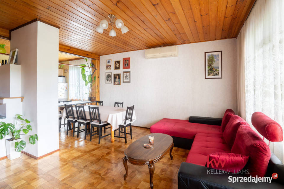 sprzedaży domu wolnostojącego 330m2 Supraśl