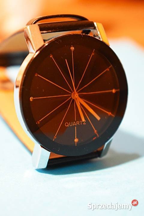 Zegarek damski quartz czarny z złotawymi