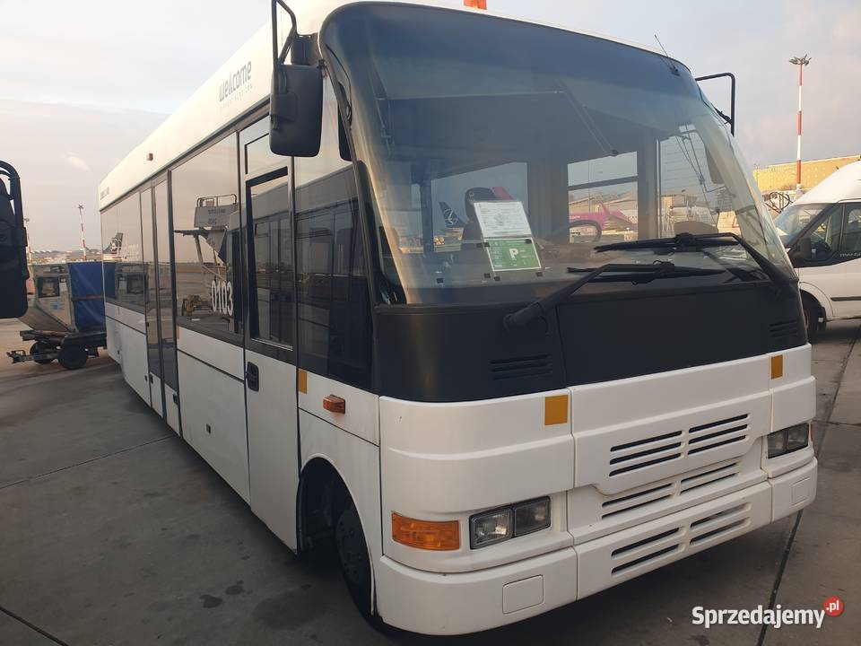 Autobus Cobus Warszawa