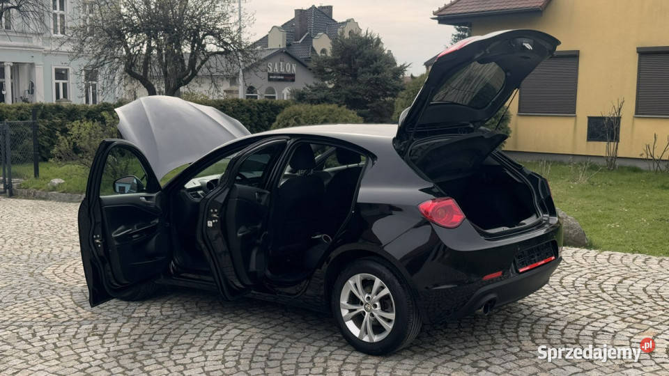 Alfa Romeo Giulietta 14 TURBO 120 z Niemiec DNA bluetooth