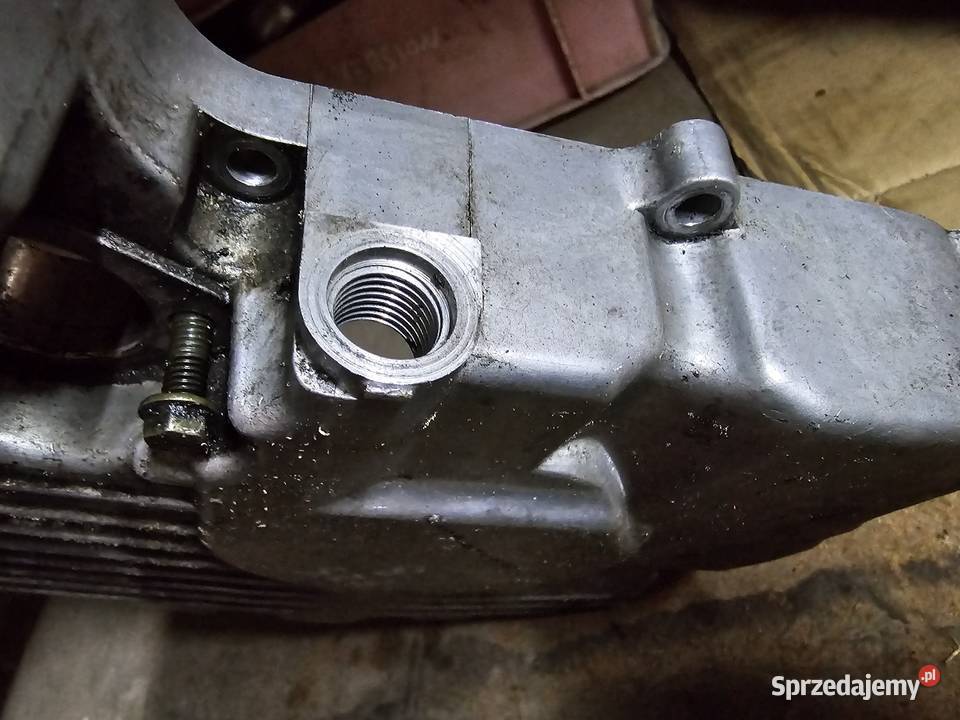 Yamaha FZS 600 Fazer miska oleju olejowa pokrywa