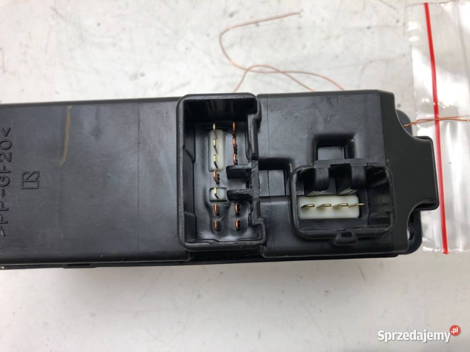 PRZEŁĄCZNIK SZYB MAZDA 6 GY 0208 Kombi WŁĄCZNIK