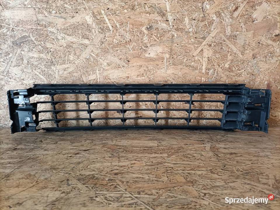 VW POLO V LIFT ATRAPA KRATKA ZDERZAKA 6C0853677B Pleszew