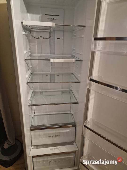 Lodówka chłodziarka Amica FC36163DFX wolnostojące Lubin