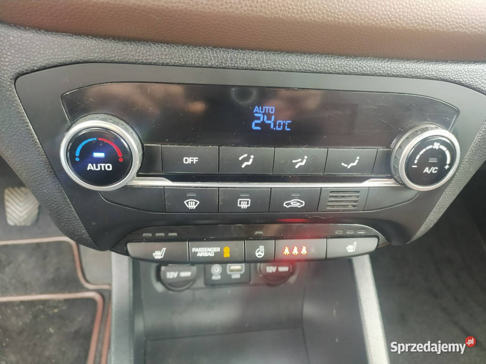 Hyundai i20 12 84Podgrzewane fotele i kierownica łódzkie Łódź
