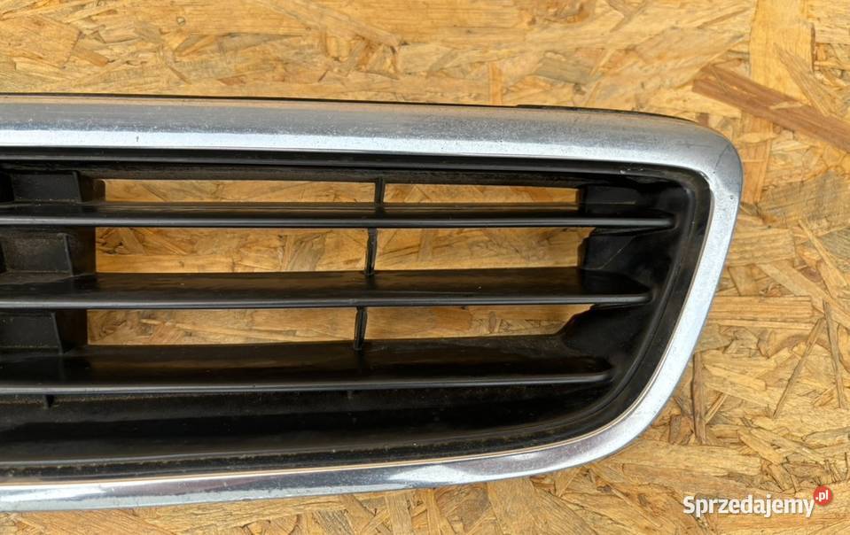 ATRAPA CHŁODNICY GRILL GRIL PRZOD CHROM HONDA Międzychód