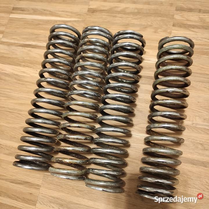 Sprężyny tylnych amortyzatorów WSK mazowieckie Warszawa