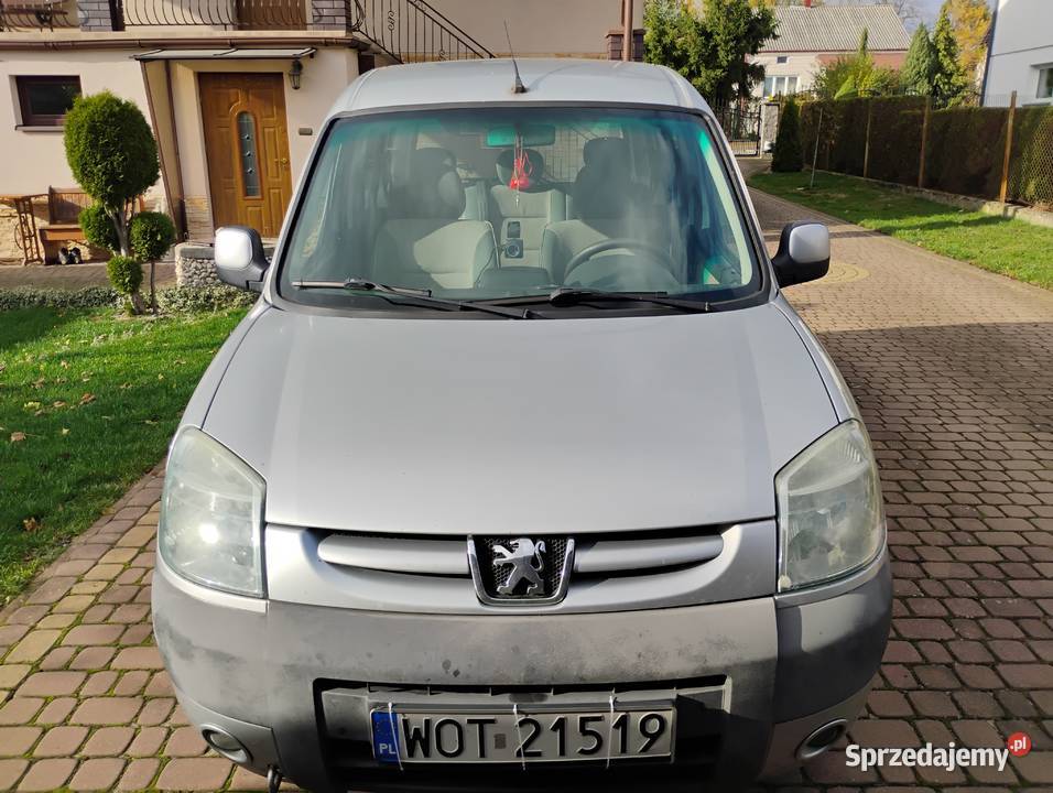 Peugeot Partner 16 2003 1600cm3 mazowieckie Kołbiel