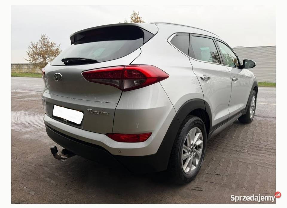 Hyundai Tucson 16 GDi Benzyna 132 Kamera Rok produkcji 2015 Gliwice