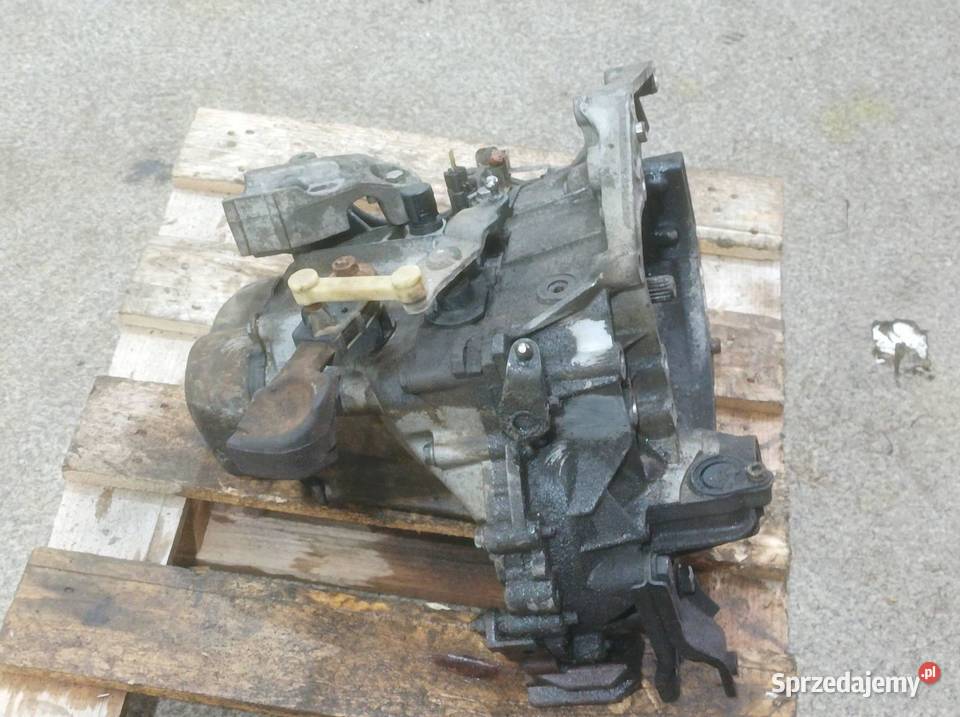 SKRZYNIA BIEGÓW 20CQ08 11 8V Citroen C2 I sprzedam