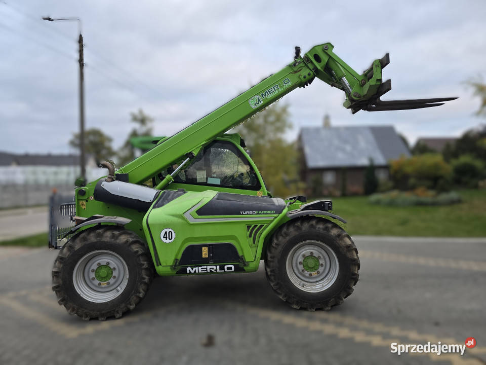 Ładowarka teleskopowa MERLO TurboFarmer TF427156