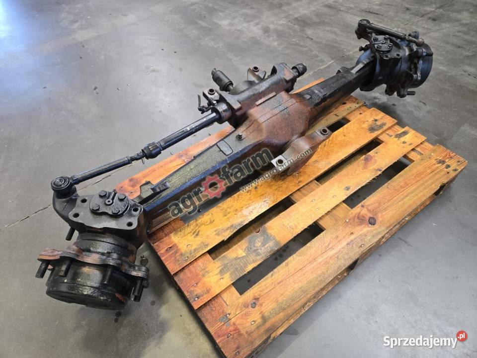 Przedni most John Deere 3310 3410 3110 3210X Byków