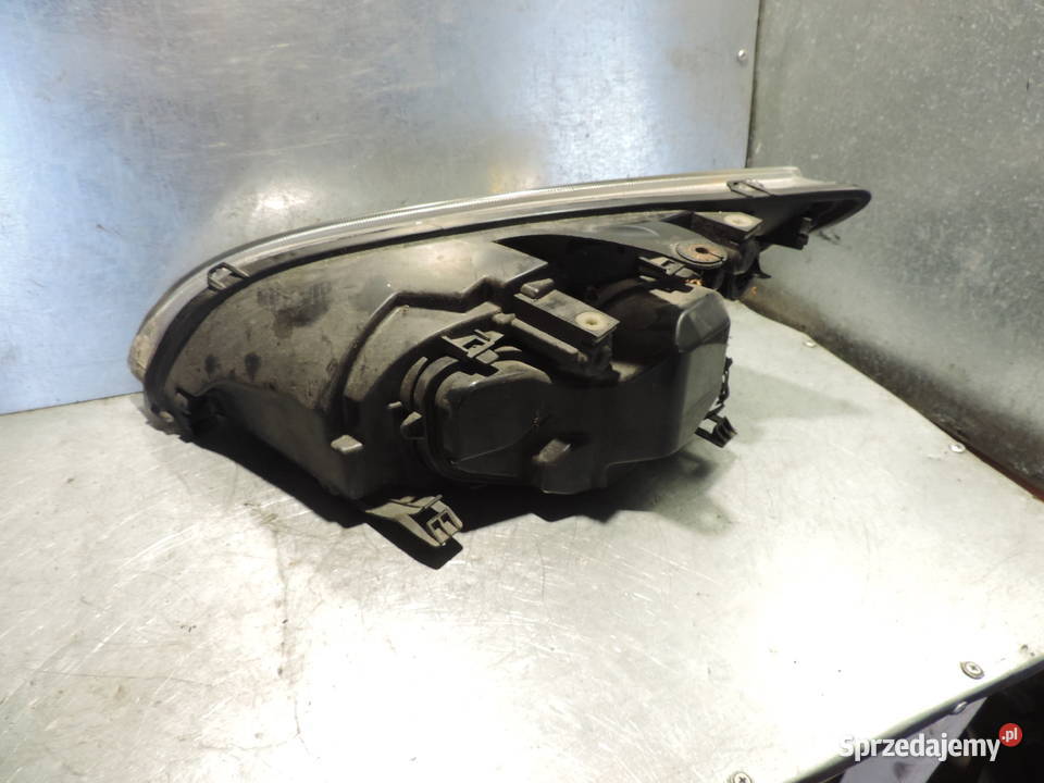 FORD FOCUS MK2 LAMPA PRAWA PRZEDNIA Nowy Sącz