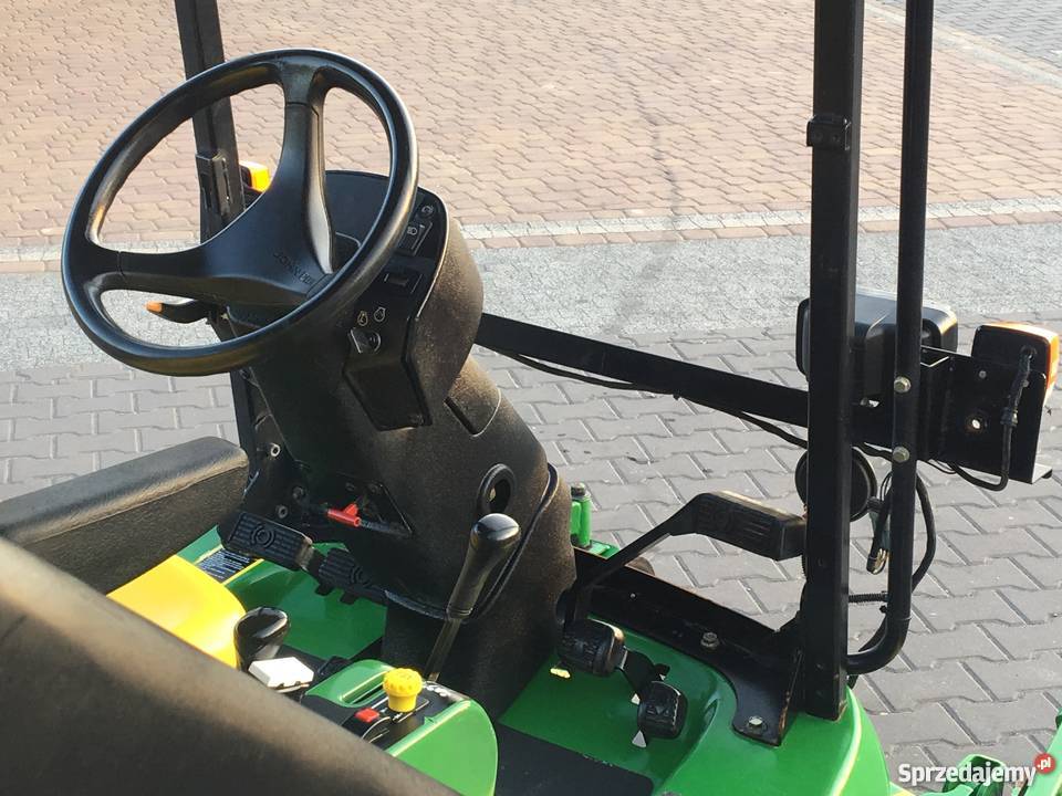 TRAKTOREK KOSIARKA PROFESJONALNA JOHN DEERE 1445
