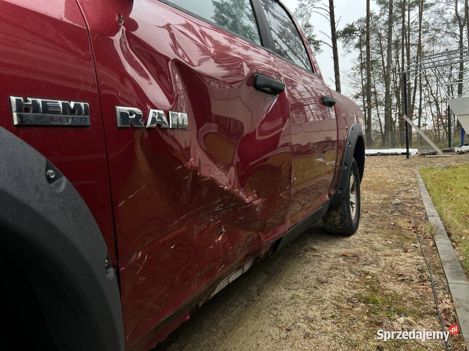 Dodge RAM 1500 4x4 HEMI Olsztyn