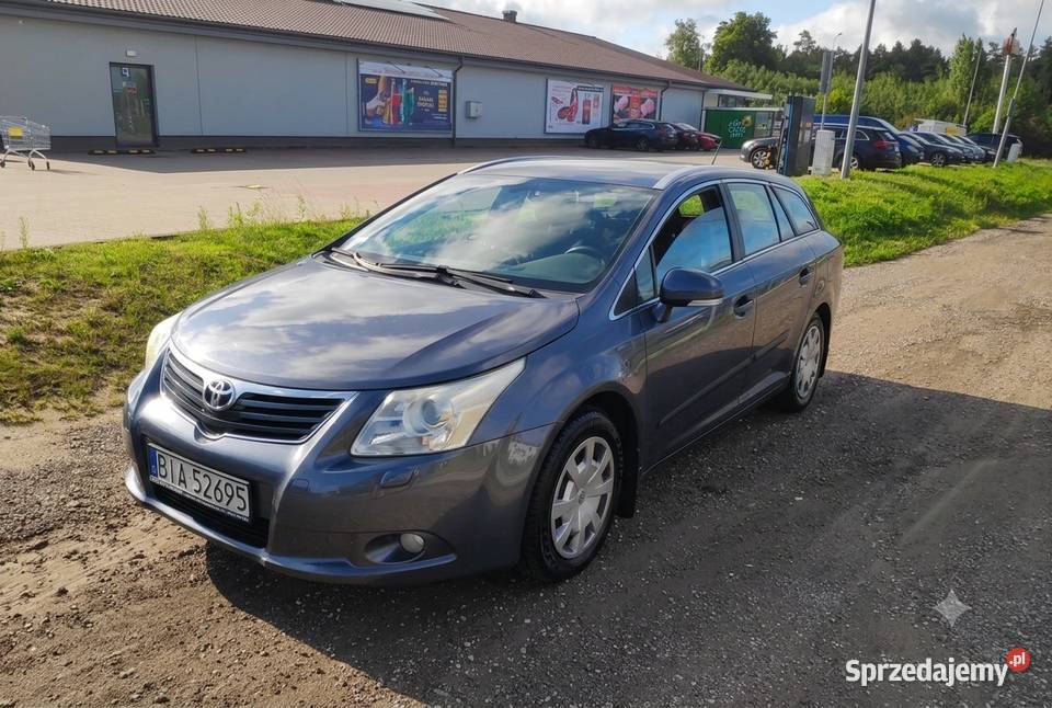 TOYOTA AVENSIS T27 III 18 benzyna 2009r 156 podlaskie