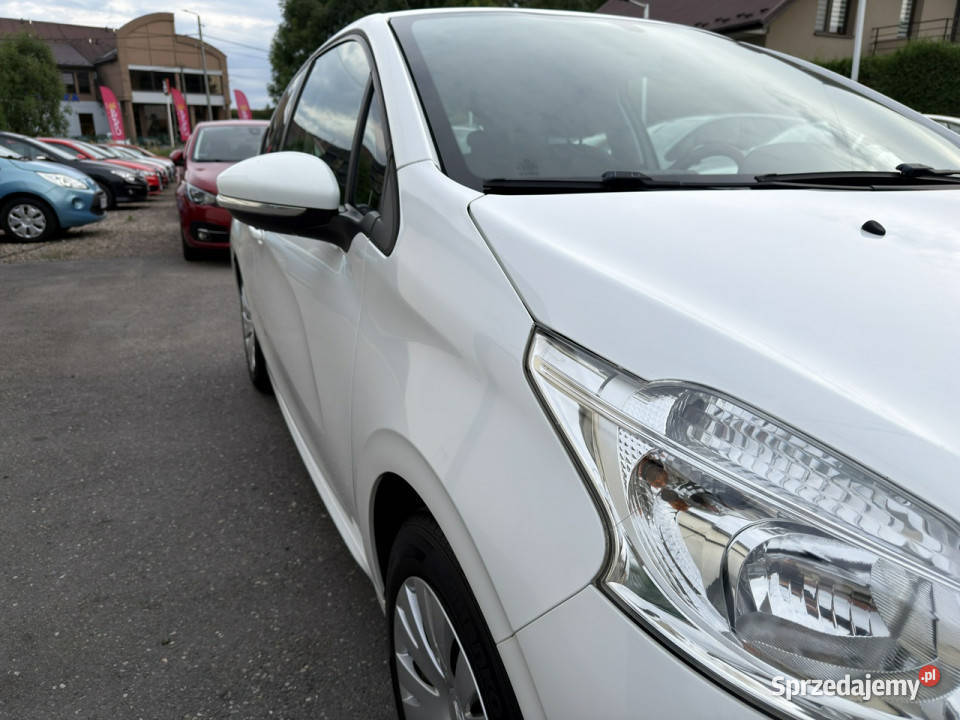 Peugeot 208 RatyZamiana Gwarancja bogato VAT marża Gdów sprzedam