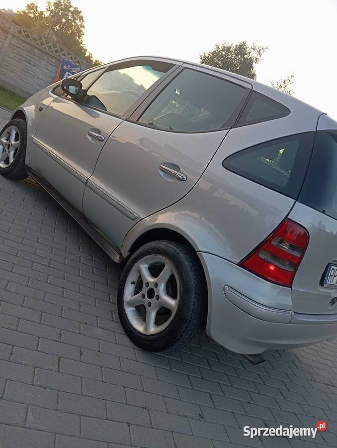 Mercedes Benz a 140 Zarzecze