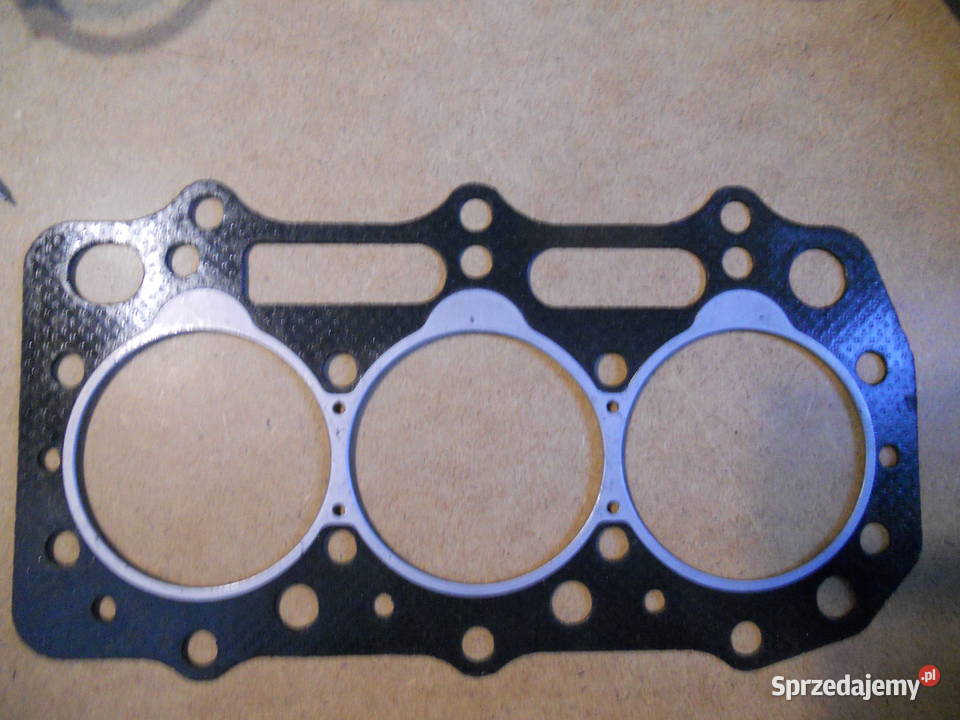 USZCZELKA GŁOWICY KOMATSU 3D841A 3 CYL FI86 Strzegowo