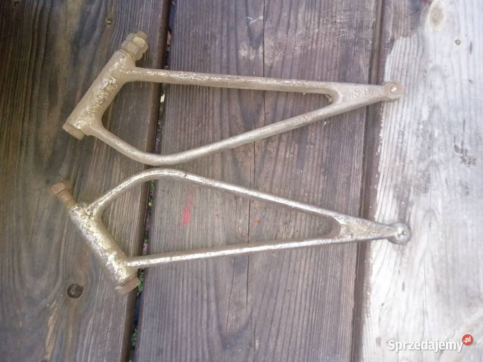 Uchwyty lusterek z czasów PRLu do Ursusa C328 Ursus Pruszcz Gdański